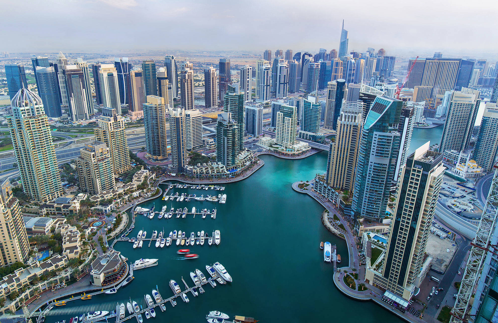 Uitzicht over de haven van Dubai | KILROY