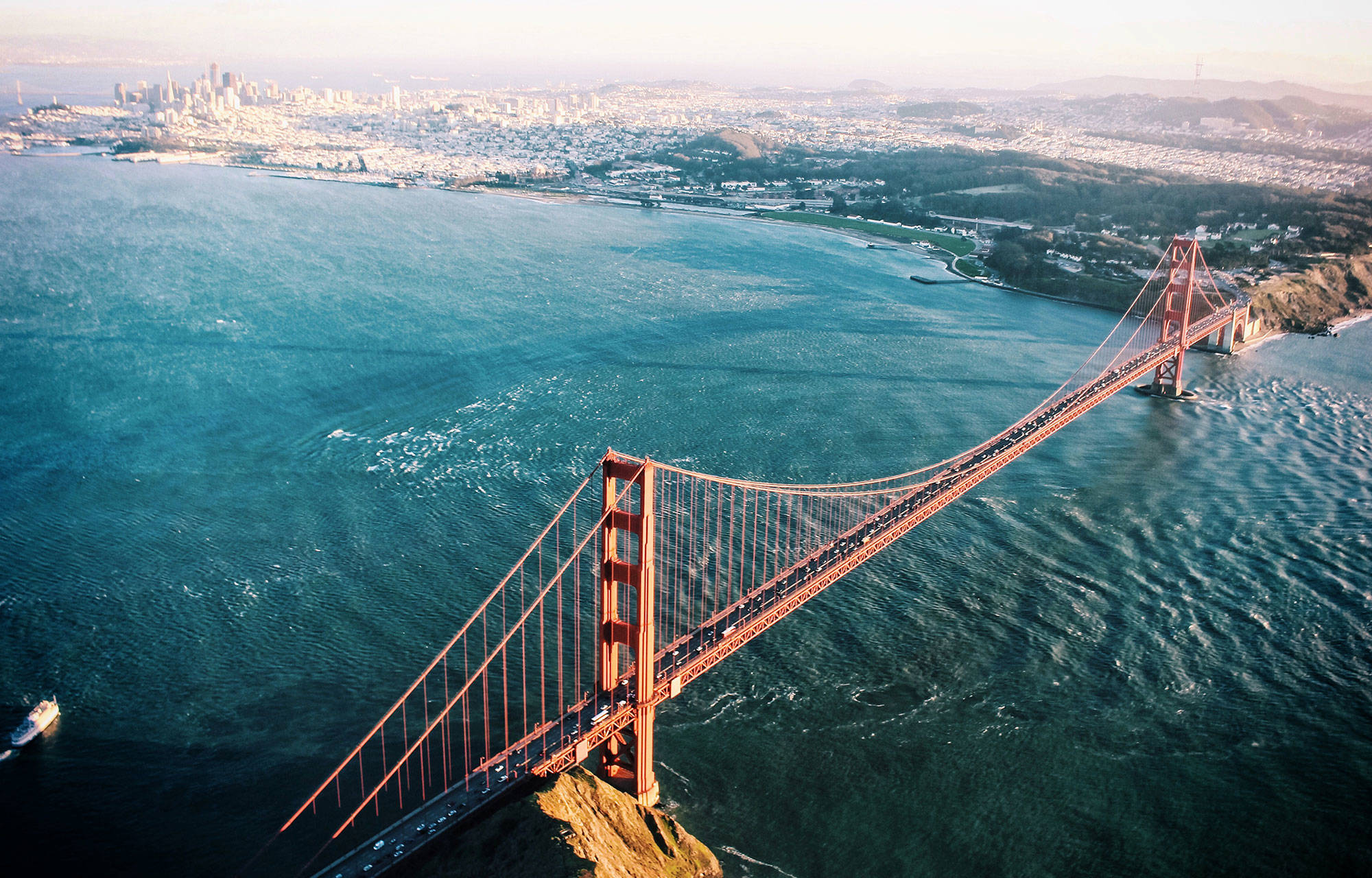 Luchtfoto van de Golden Gate Bridge in San Francisco | KILROY