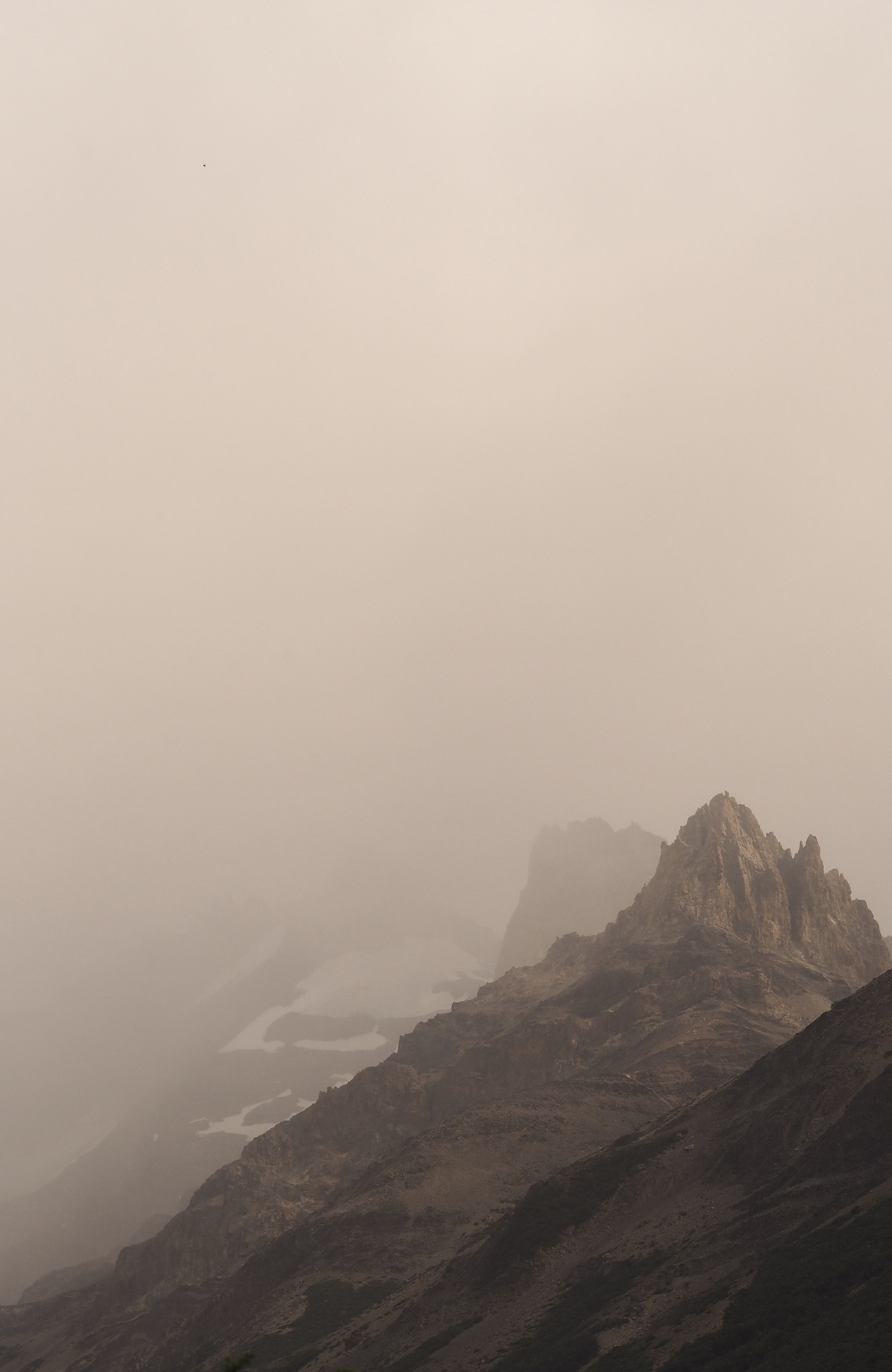 Bergen in de mist van Mendoza | Reizen met KILROY