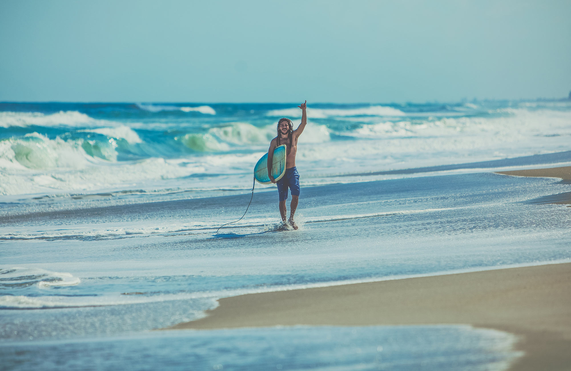 Surfer op het strand bij Melbourne | Reizen naar Melbourne