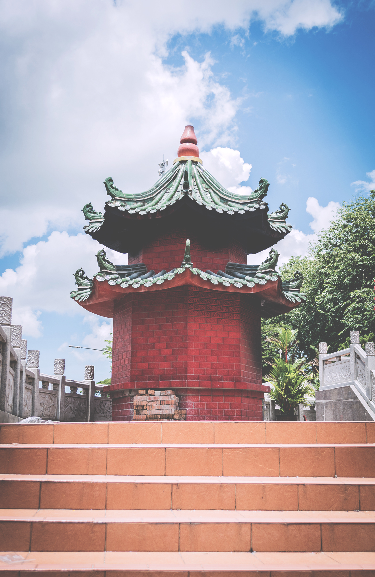 kuching-malaysia-tua-pek-kong-temple-sidebar