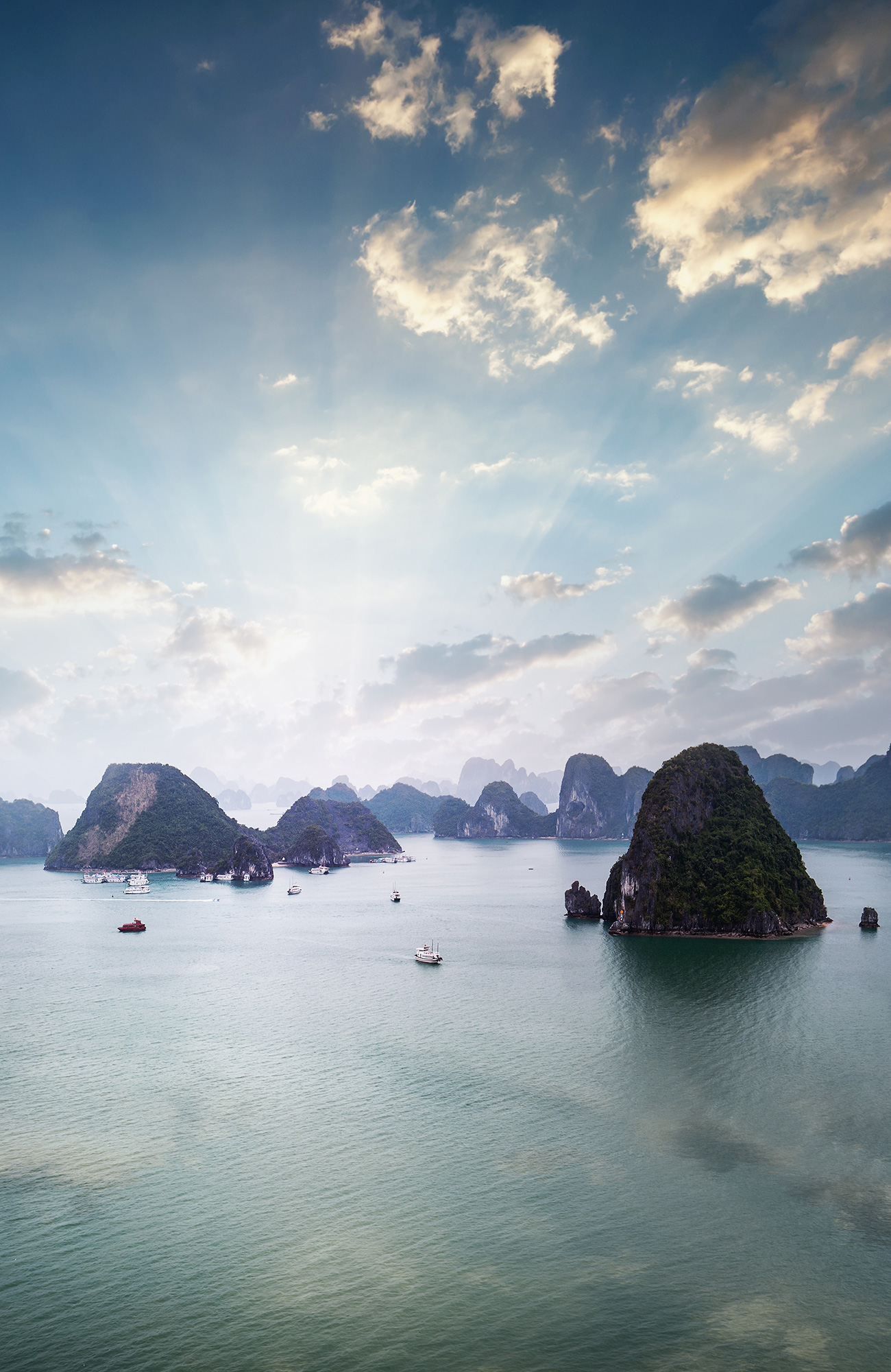 Uitzicht over Halong Bay | Zeilen in Vietnam | KILROY