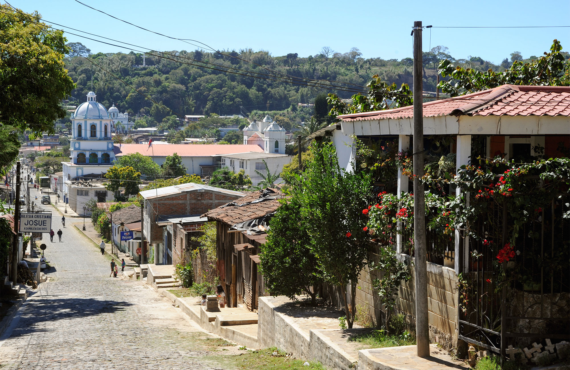 el-salvador-concepcion-de-ataco-village-houses-cover