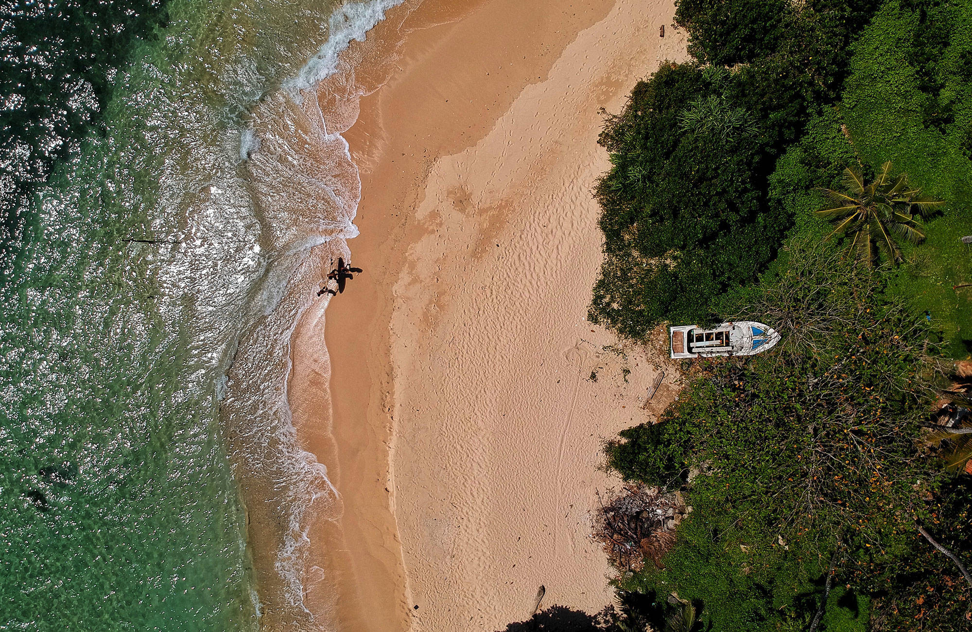 Luchtfoto van de kust van Sri Lanka | Beste reistijd januari | Beste bestemmingen januari | Reiskalender | KILROY