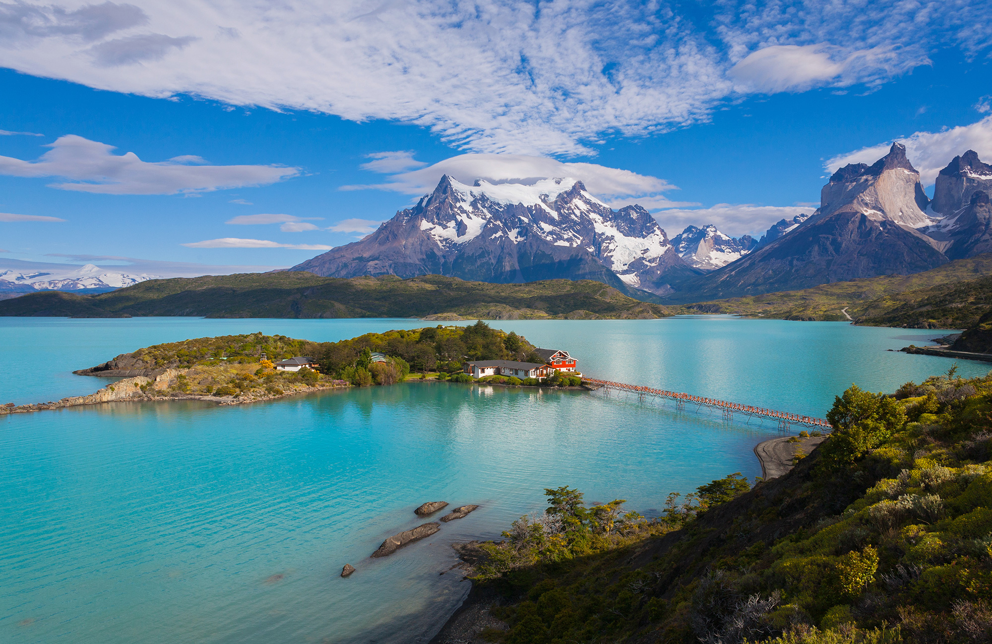 Uitzicht over meer in Patagonië | Reizen met KILROY