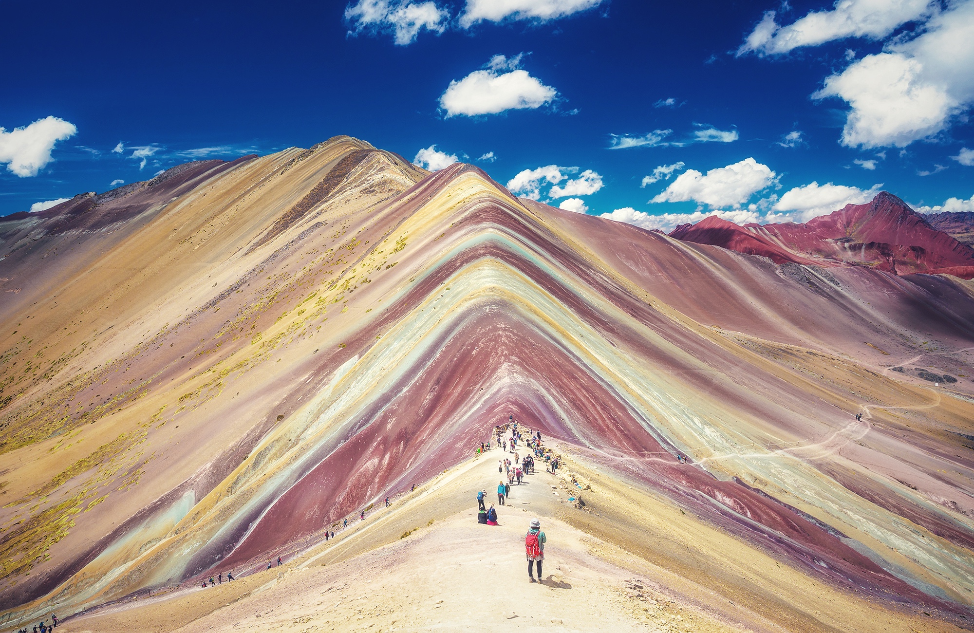 Vinicunca rainbow mountains | Backpacken Peru | KILROY