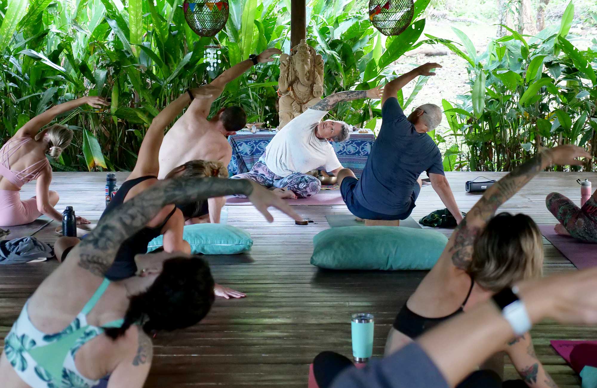 Yoga in Costa Rica | KILROY