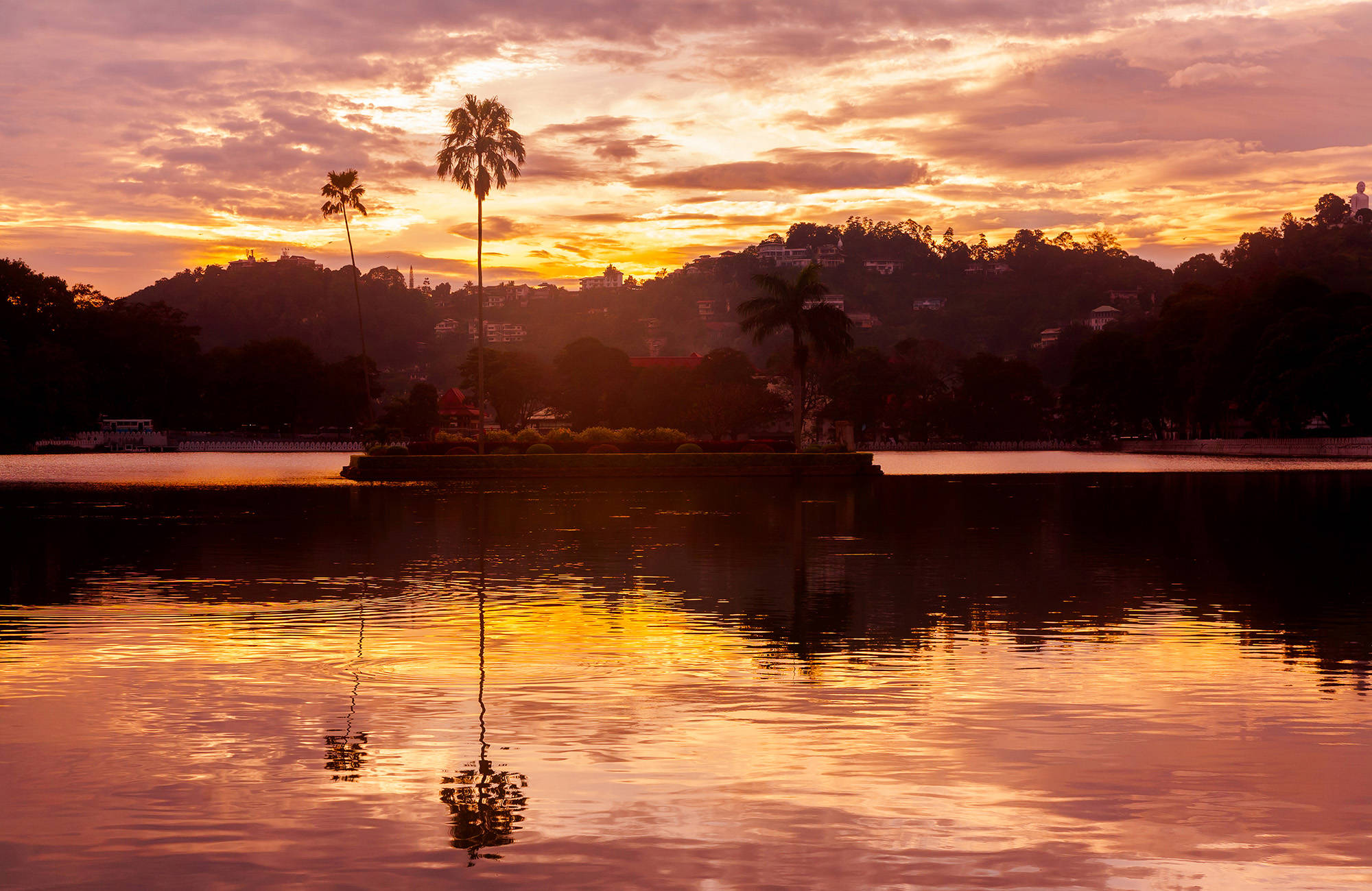 Zonsondergang in Sri Lanka | Beste reistijd januari | Beste bestemmingen januari | Reiskalender | KILROY