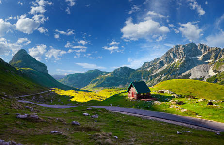 Huisje in Durmitor Mountains National Park | Reizen naar Montenegro | KILROY
