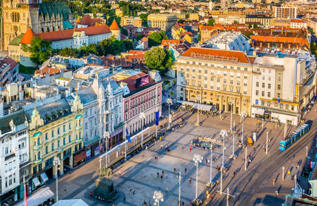 Luchtfoto van het stadsplein in Zagreb, Kroatië | Reizen naar Zagreb | KILROY