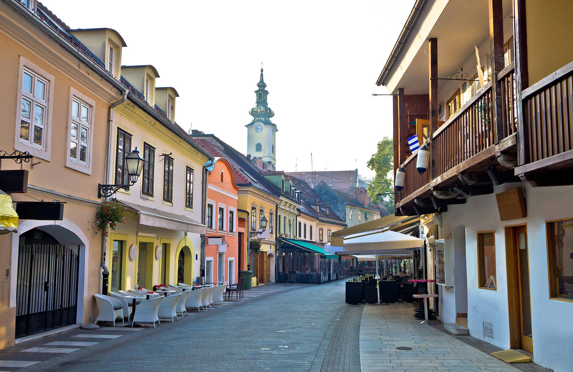 Straat in het oude centrum van Zagreb | Reizen naar Zagreb | KILROY