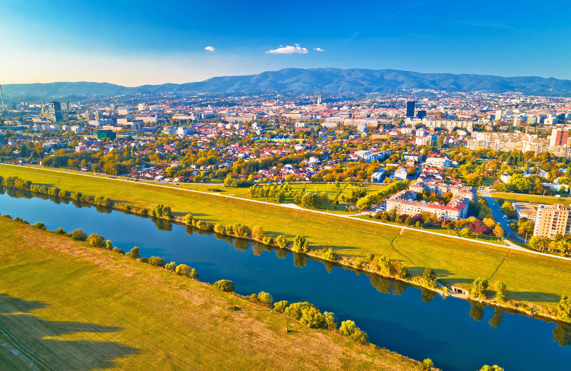 Uitzicht op Sava rivier en Zagreb | Reizen naar Zagreb | KILROY