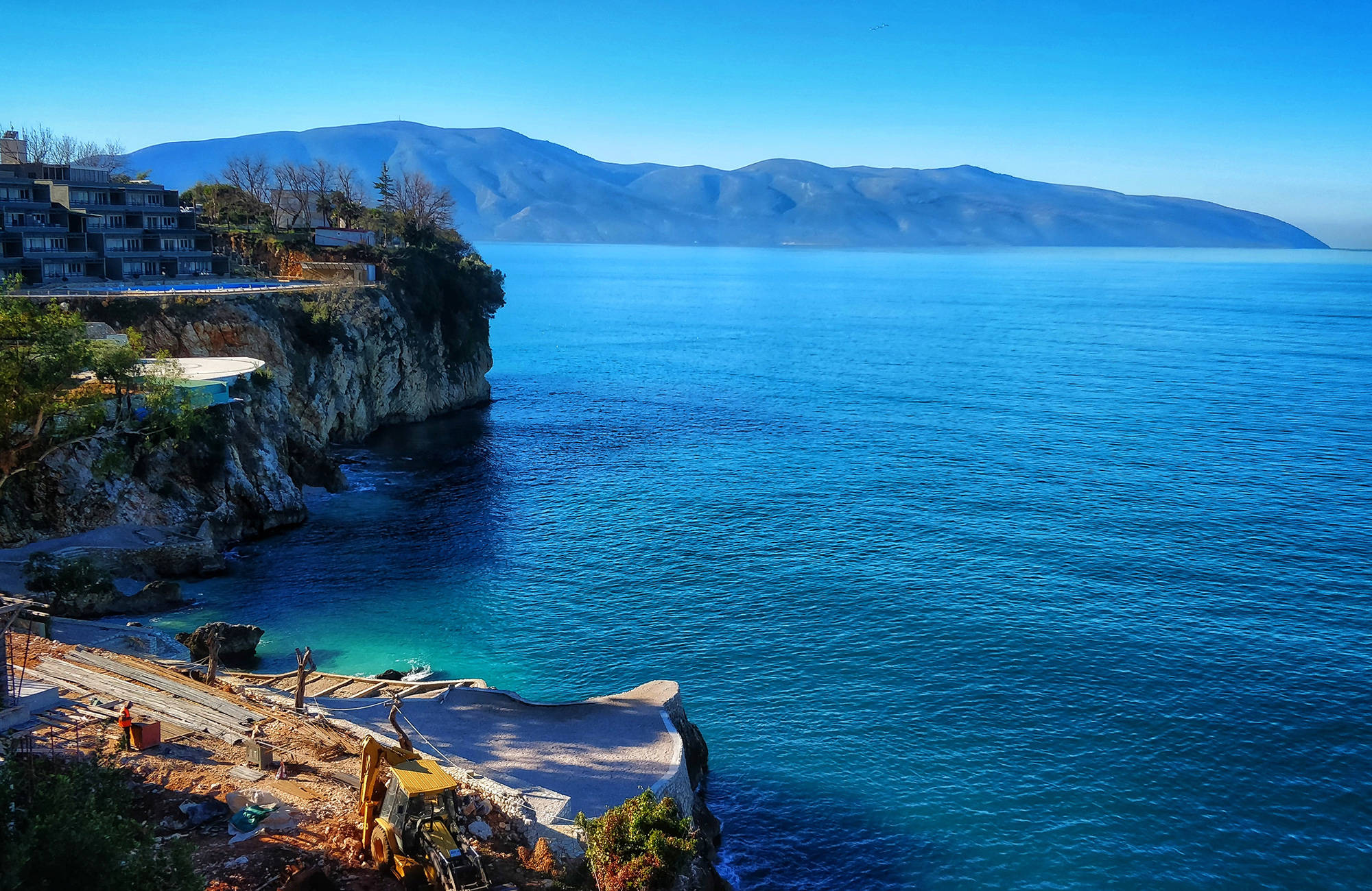 Uitzicht op de kustlijn | Reizen naar Vlora | KILROY
