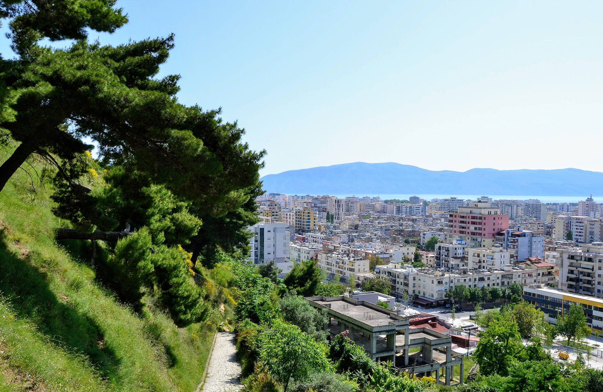Uitzicht over de stad | Reizen naar Vlora | KILROY