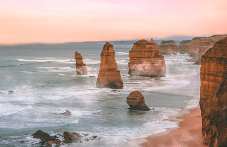The Twelve Apostles in Australië | Beste reistijd februari | Beste bestemmingen februari | Reiskalender | KILROY