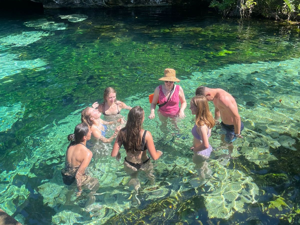 Cenote Azul Mexico