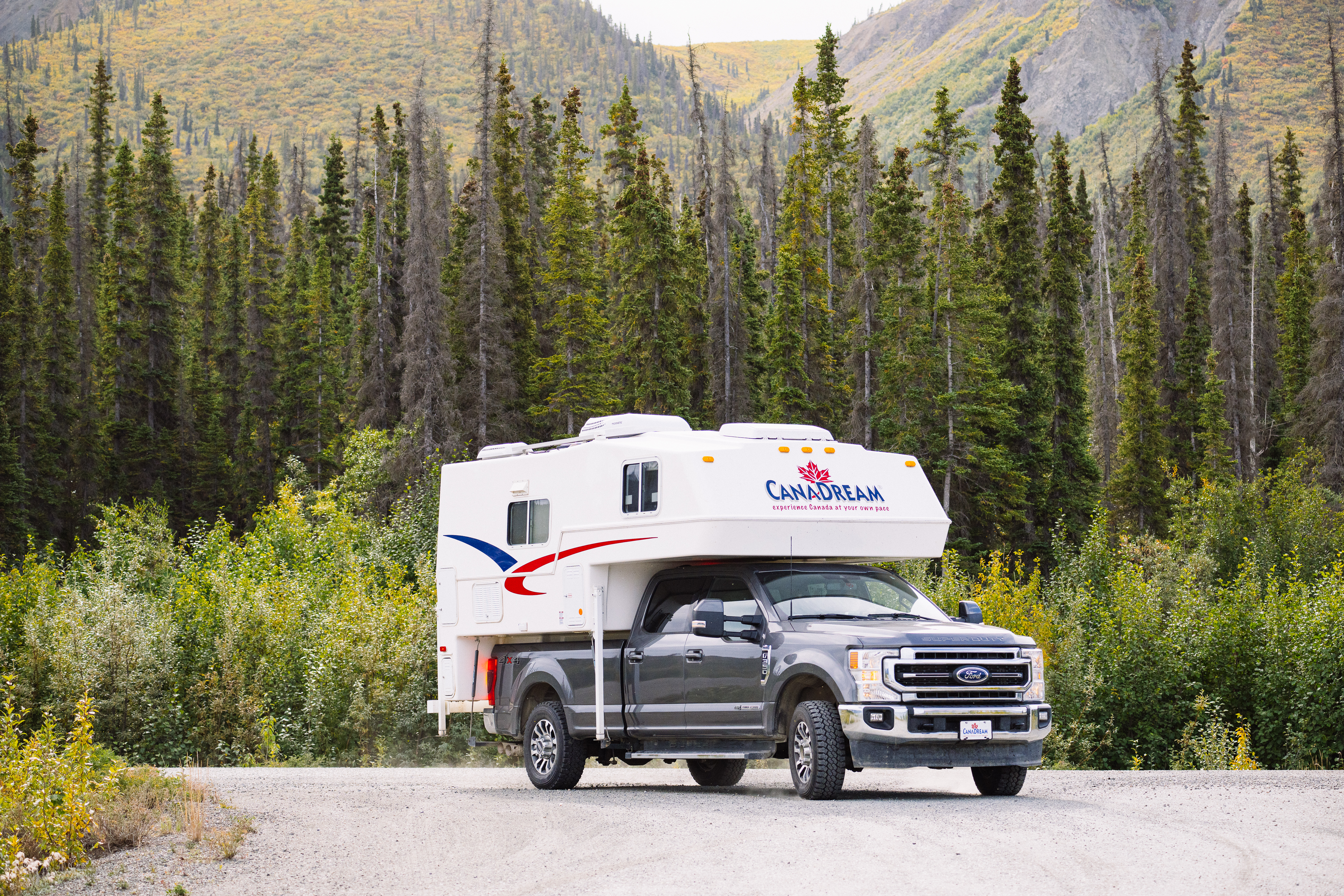 Maxi Travel Camper | Canadream - Canada