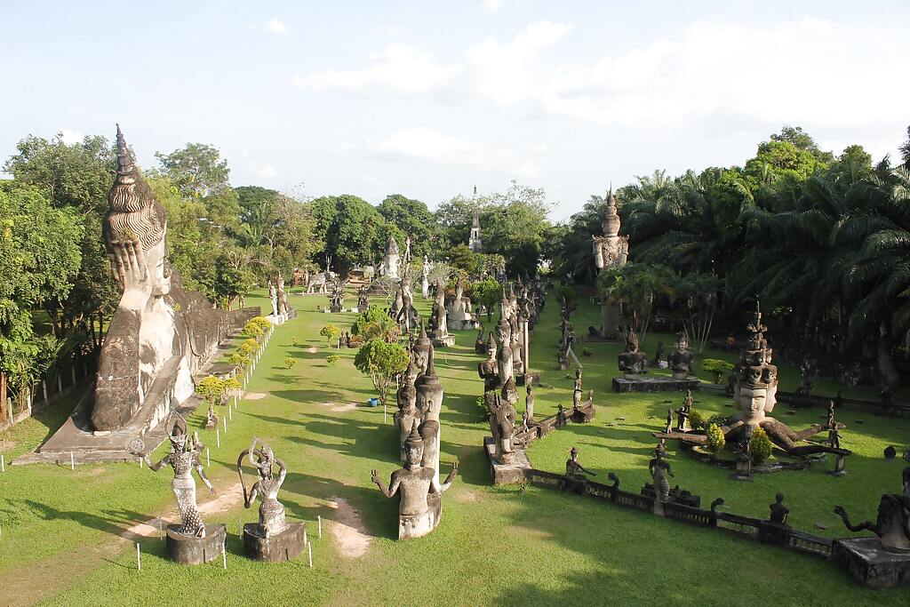 adrian-fleur-e7iikt4aouk-unsplash