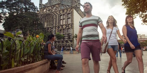 fcc9aad9596bc6cffd9f2e612938eb6e