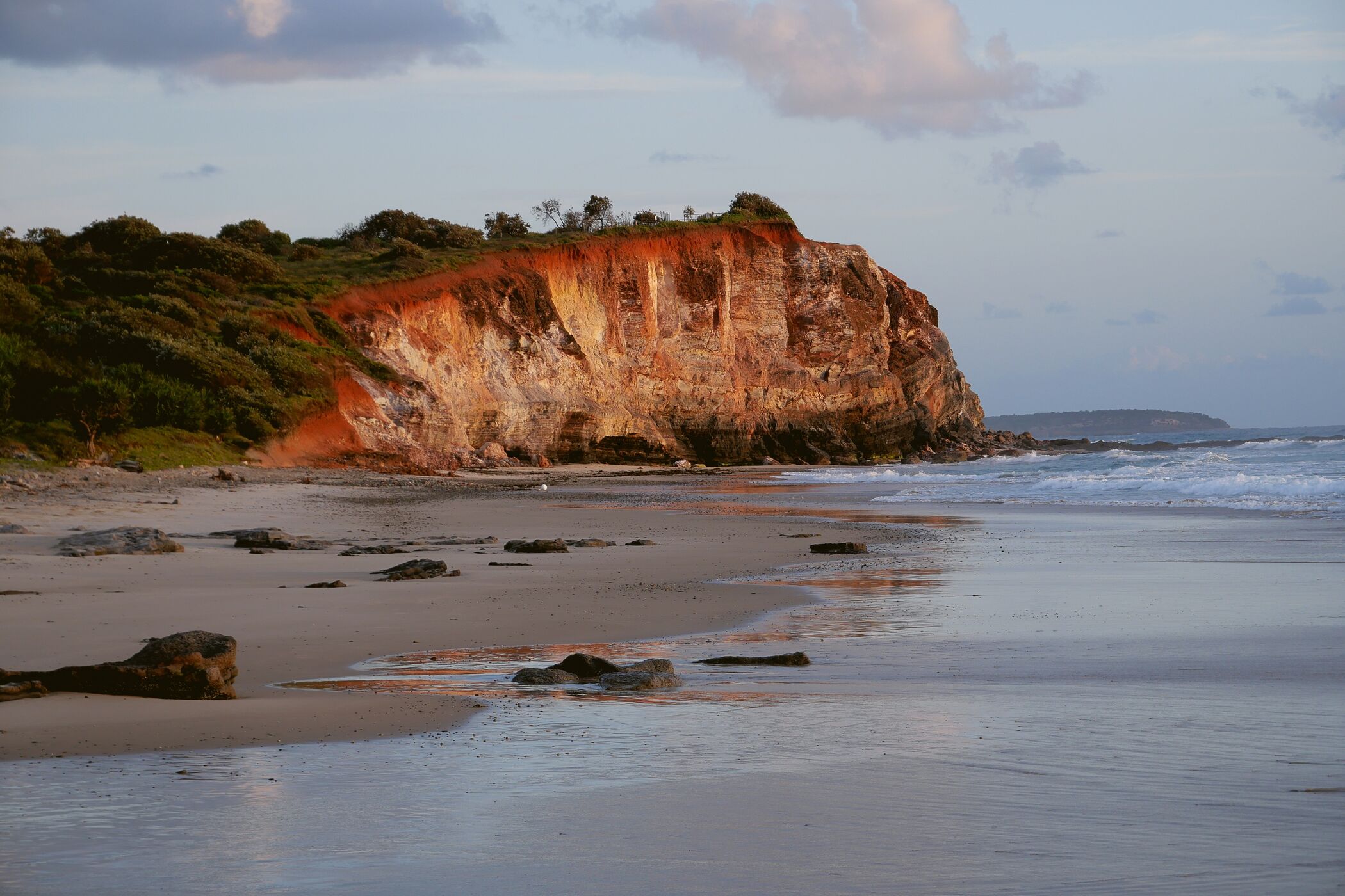 Web Horizontal Shutterstock 2566225725